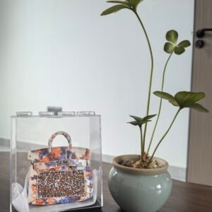 Multiple colors luggage hangers, window display items, desk decorations